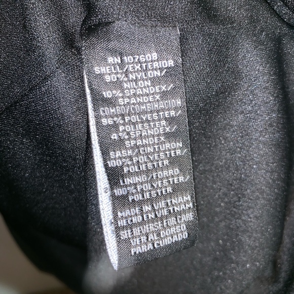 R&K Party Dress - Picture 8 of 8